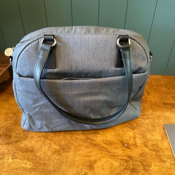 Lo & Sons OMG Tote Bag - Picture 2 of 7